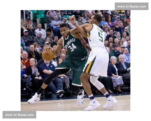 马刺队迎战爵士队 争夺季后赛席位的关键对决